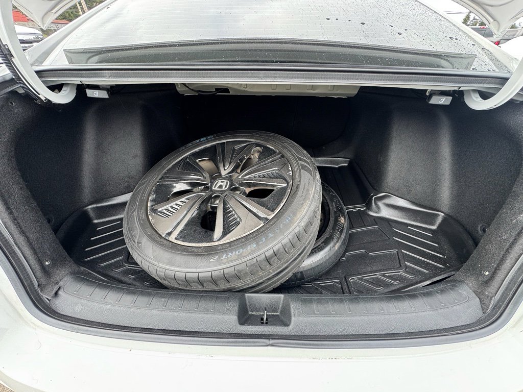 Used 2022 Honda Civic EX image 30