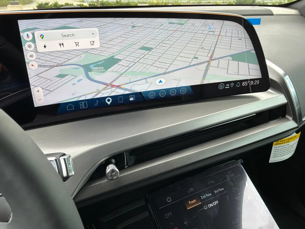 New 2027 Cadillac Vistiq Premium Luxury AWD/4WD image 25
