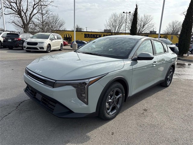 New 2026 Kia K4 LXS image 7