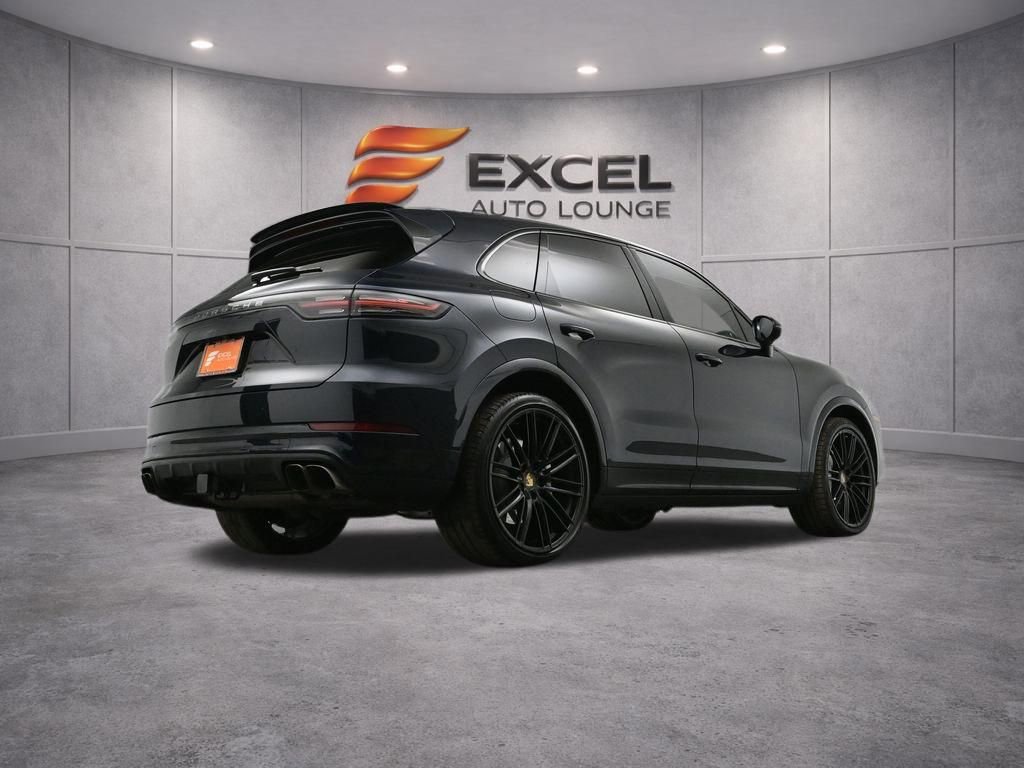 Used 2021 Porsche Cayenne Turbo w/ Premium Package Plus image 56