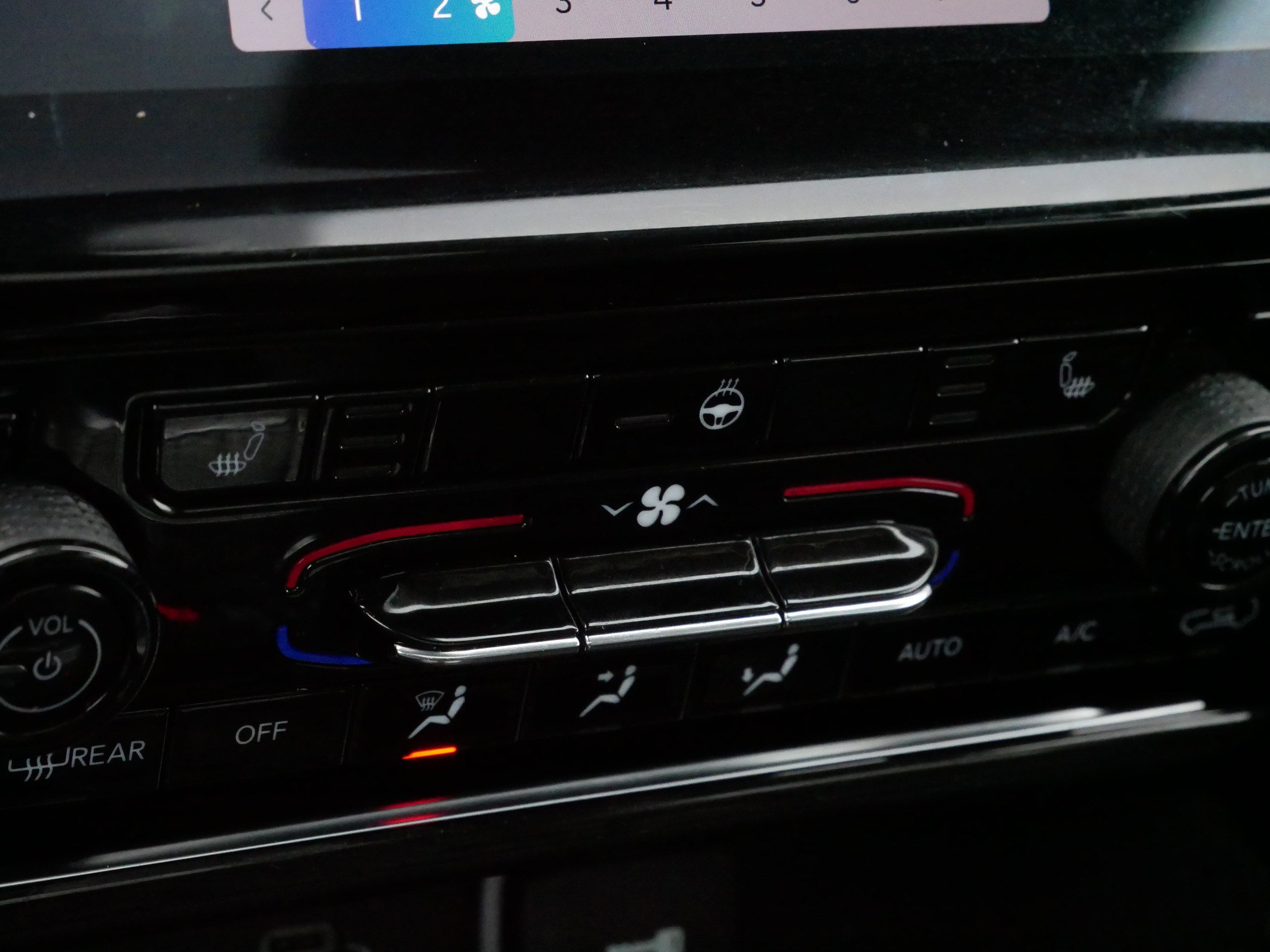 Used 2021 Jeep Grand Cherokee L Limited image 30