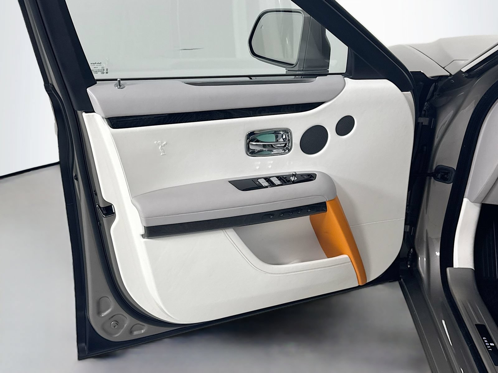 Certified 2025 Rolls-Royce Ghost AWD/4WD image 15