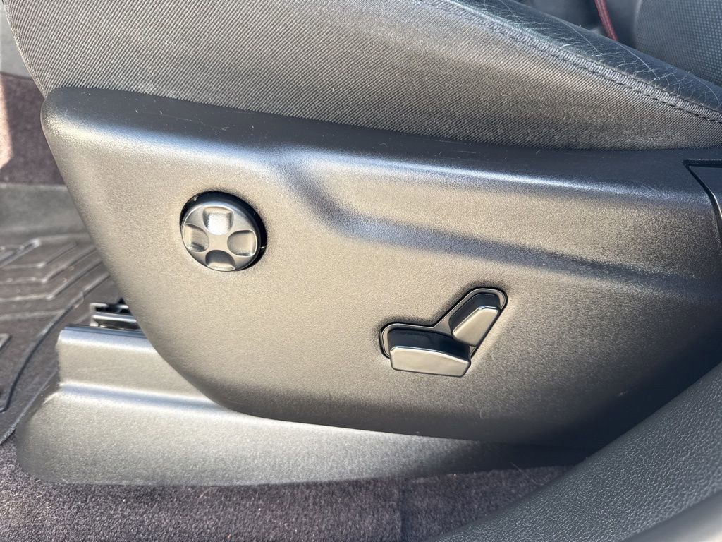 Used 2017 Dodge Durango R/T w/ Trailer Tow Group IV image 10