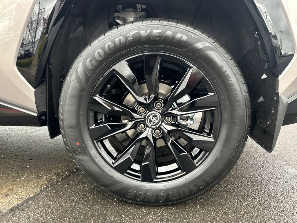 New 2026 Toyota RAV4 SE image 28
