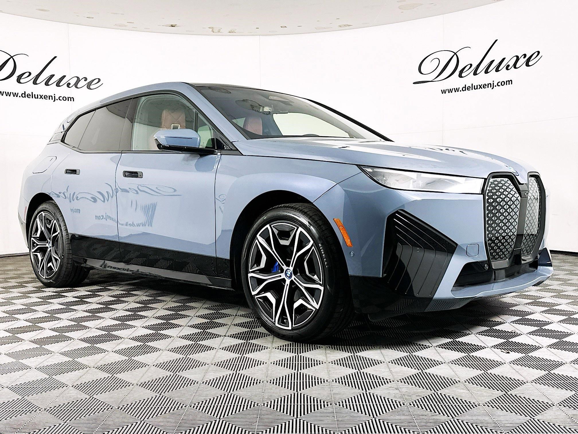 Used 2022 BMW iX xDrive50 w/ Premium Package image 1