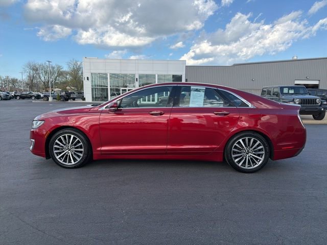 Used 2018 Lincoln MKZ Premiere image 4