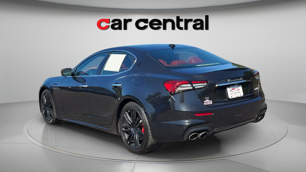 Used 2022 Maserati Ghibli Modena Q4 AWD/4WD image 3