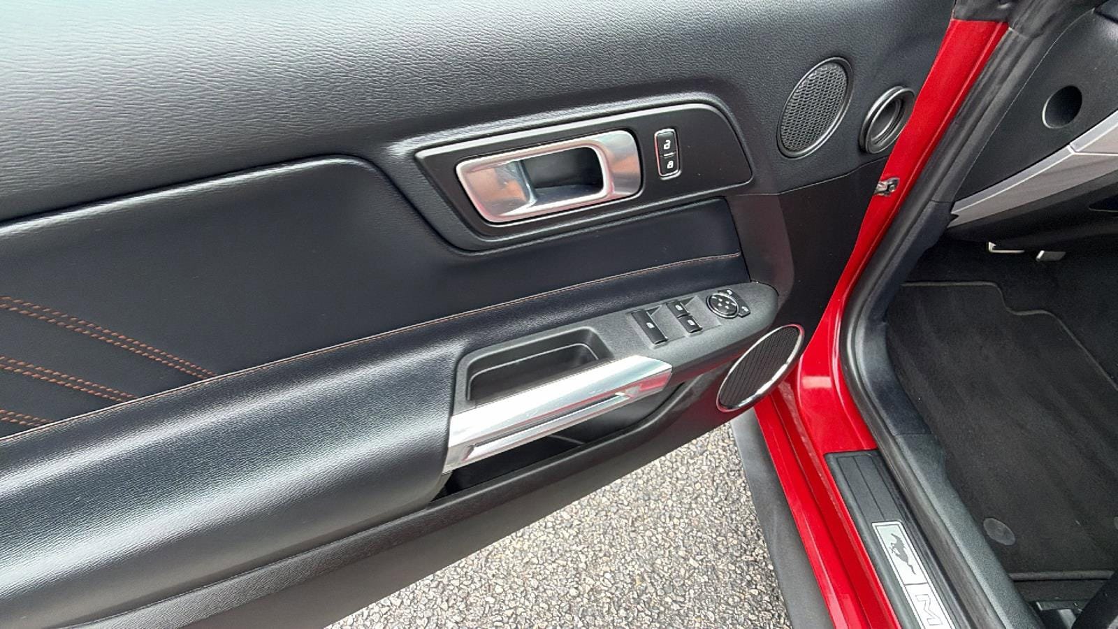 Used 2021 Ford Mustang GT Premium w/ Ford Safe & Smart Package RWD image 15