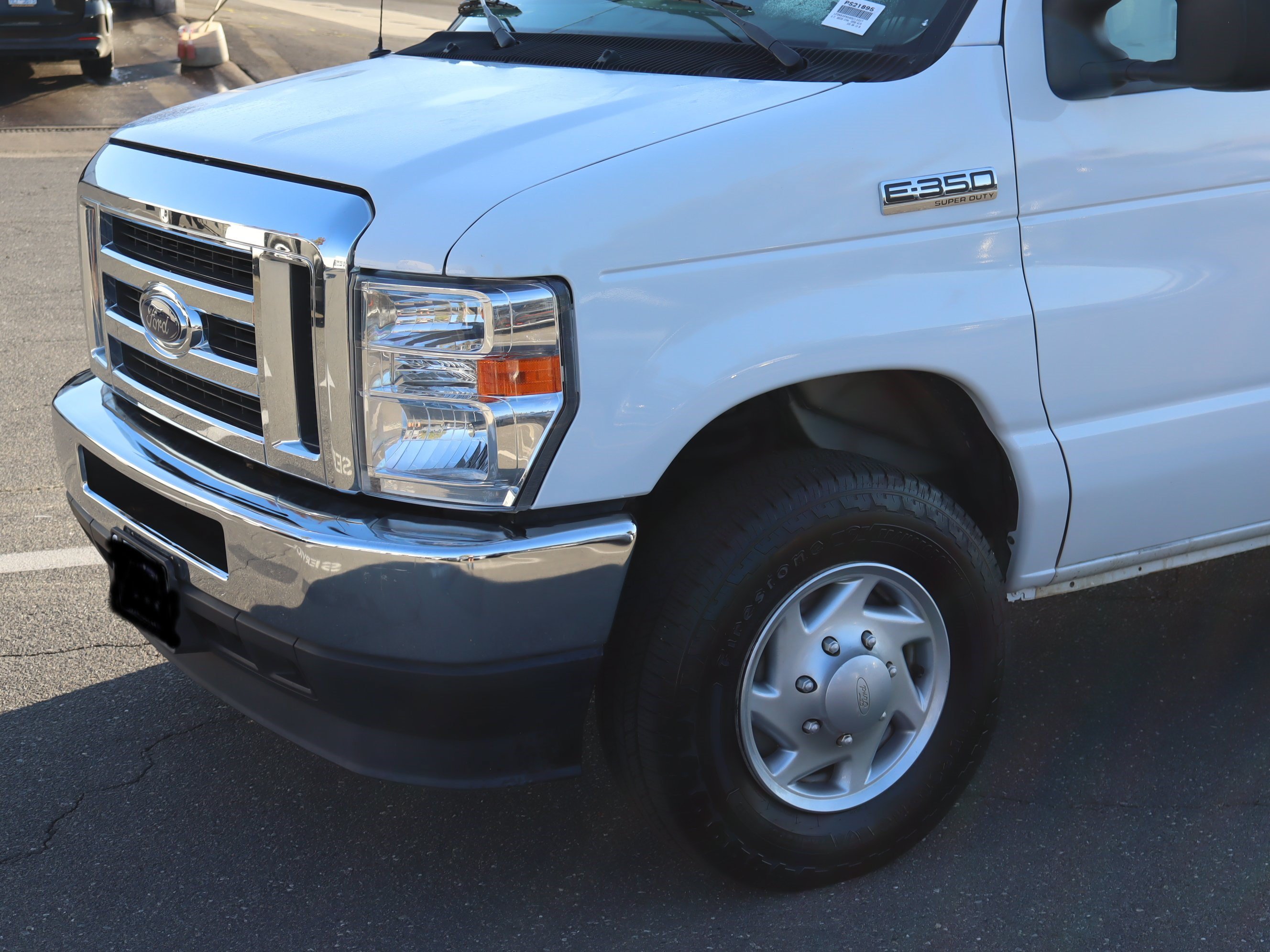 Used 2022 Ford E-350 and Econoline 350 Super Duty w/ Power Windows & Locks Group RWD image 7