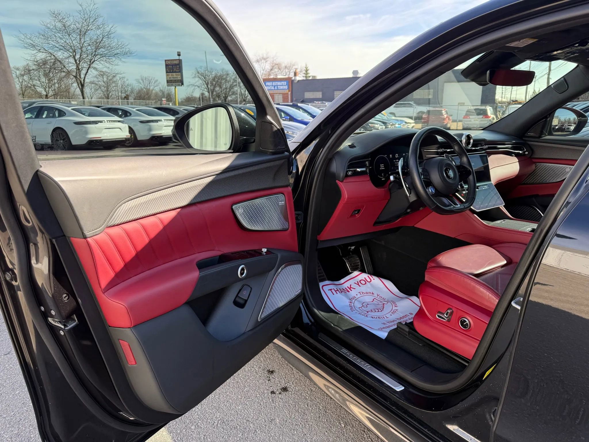 Used 2024 Maserati Grecale Trofeo image 25