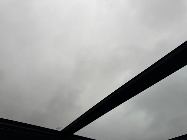 Used 2024 Toyota Tundra Platinum image 32