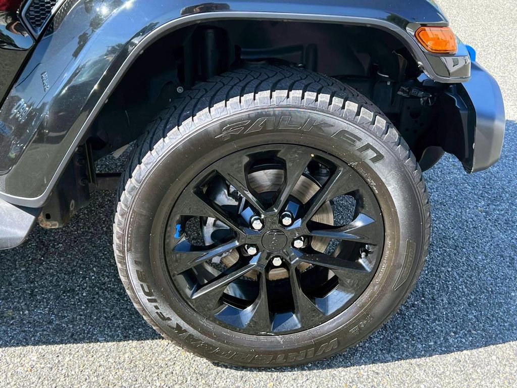 Certified 2022 Jeep Wrangler Unlimited Sahara image 10