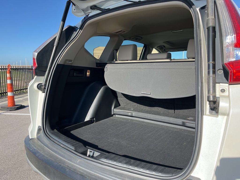 Certified 2017 Honda CR-V Touring image 9