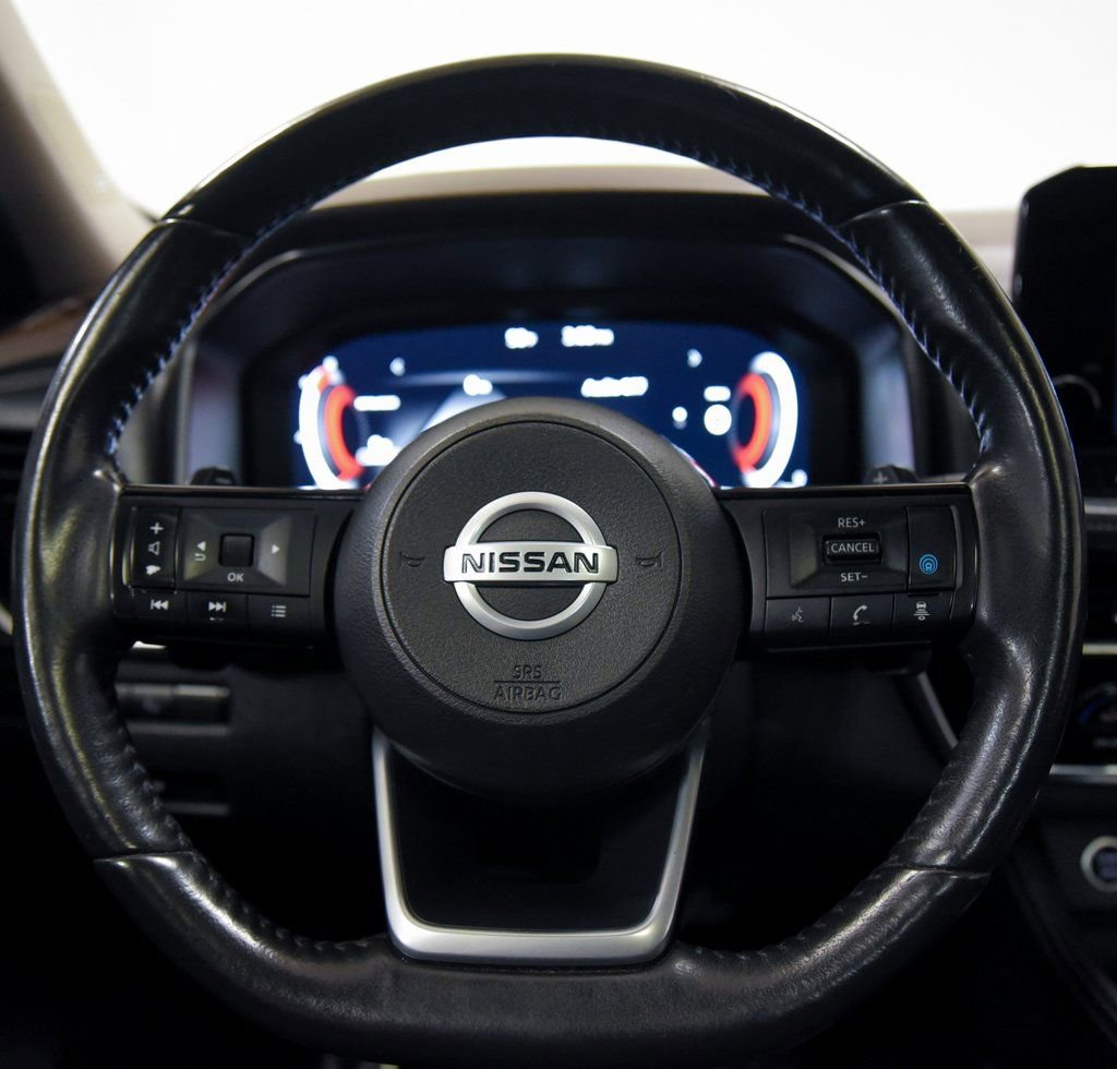 Used 2021 Nissan Rogue Platinum image 21