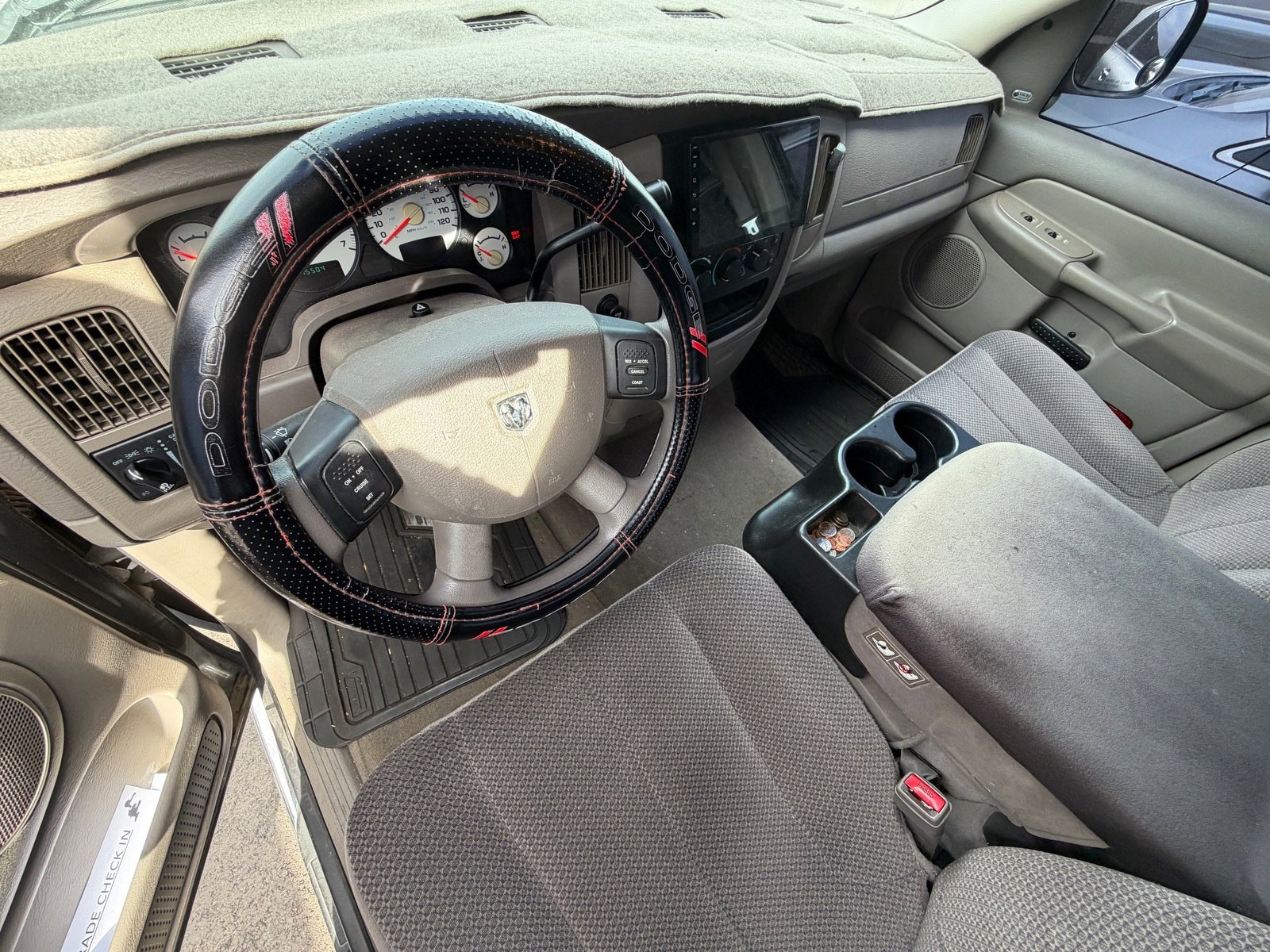 Used 2004 Dodge Ram 1500 Truck SLT w/ Light Group image 7