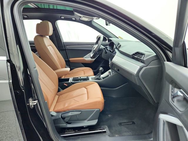 Used 2020 Audi Q3 2.0T Premium image 14