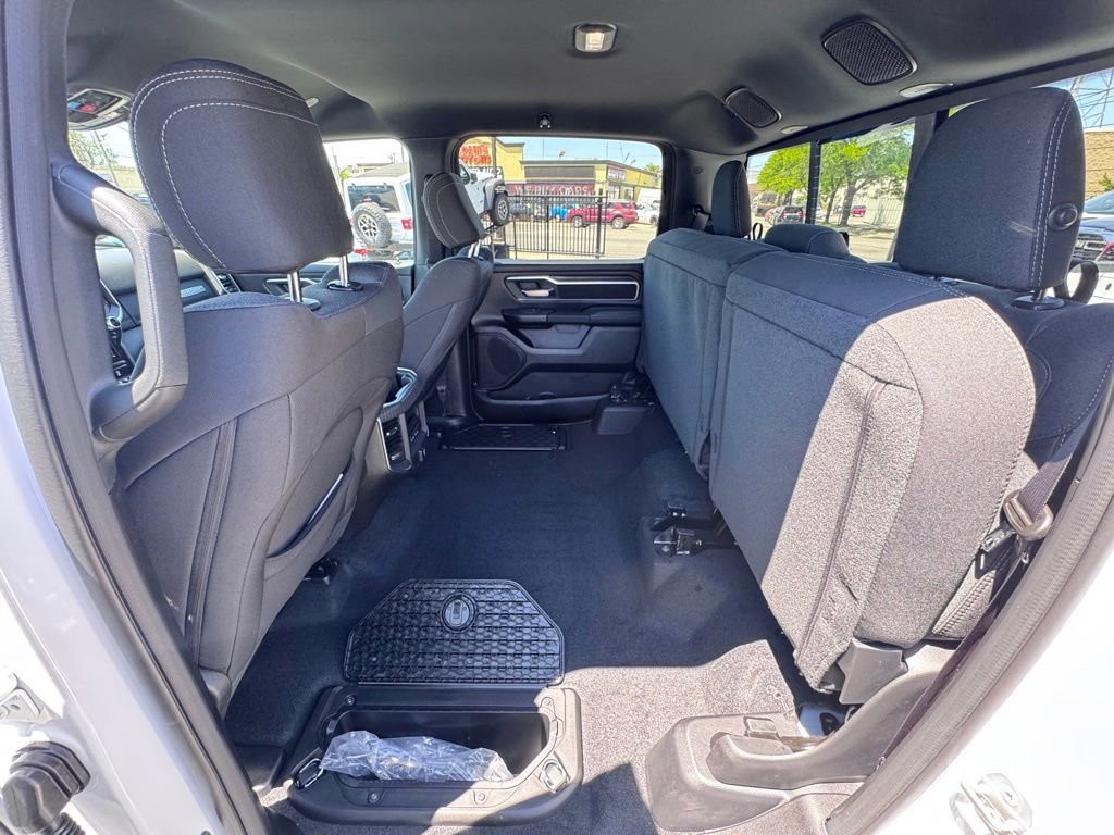 New 2026 RAM 1500 4x4 Crew Cab image 16