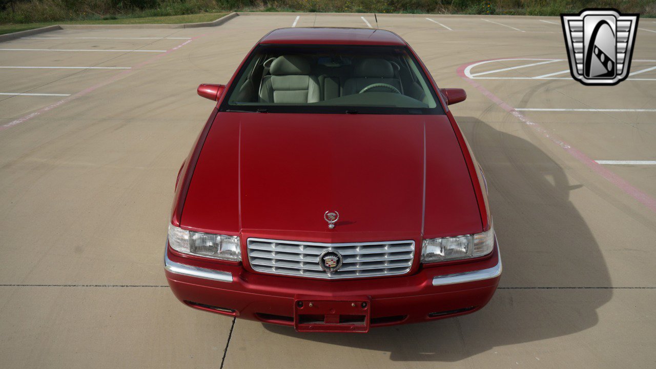 Used 2001 Cadillac Eldorado ESC w/ Comfort/Convenience Pkg image 5