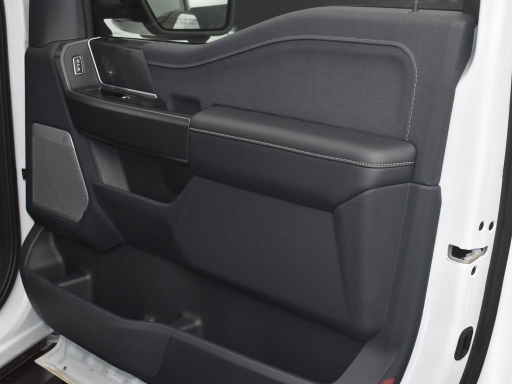 New 2025 Ford F150 Lariat w/ Equipment Group 501A Mid image 19
