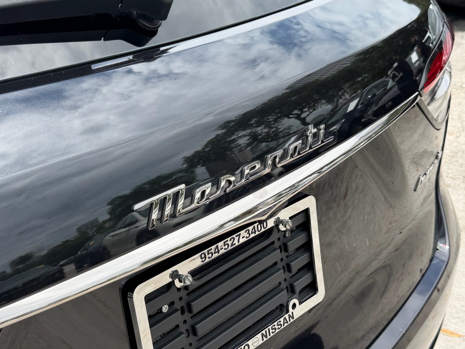 Used 2022 Maserati Levante GT AWD/4WD image 16