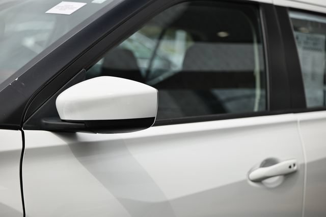 Used 2024 Nissan Kicks SV FWD image 11