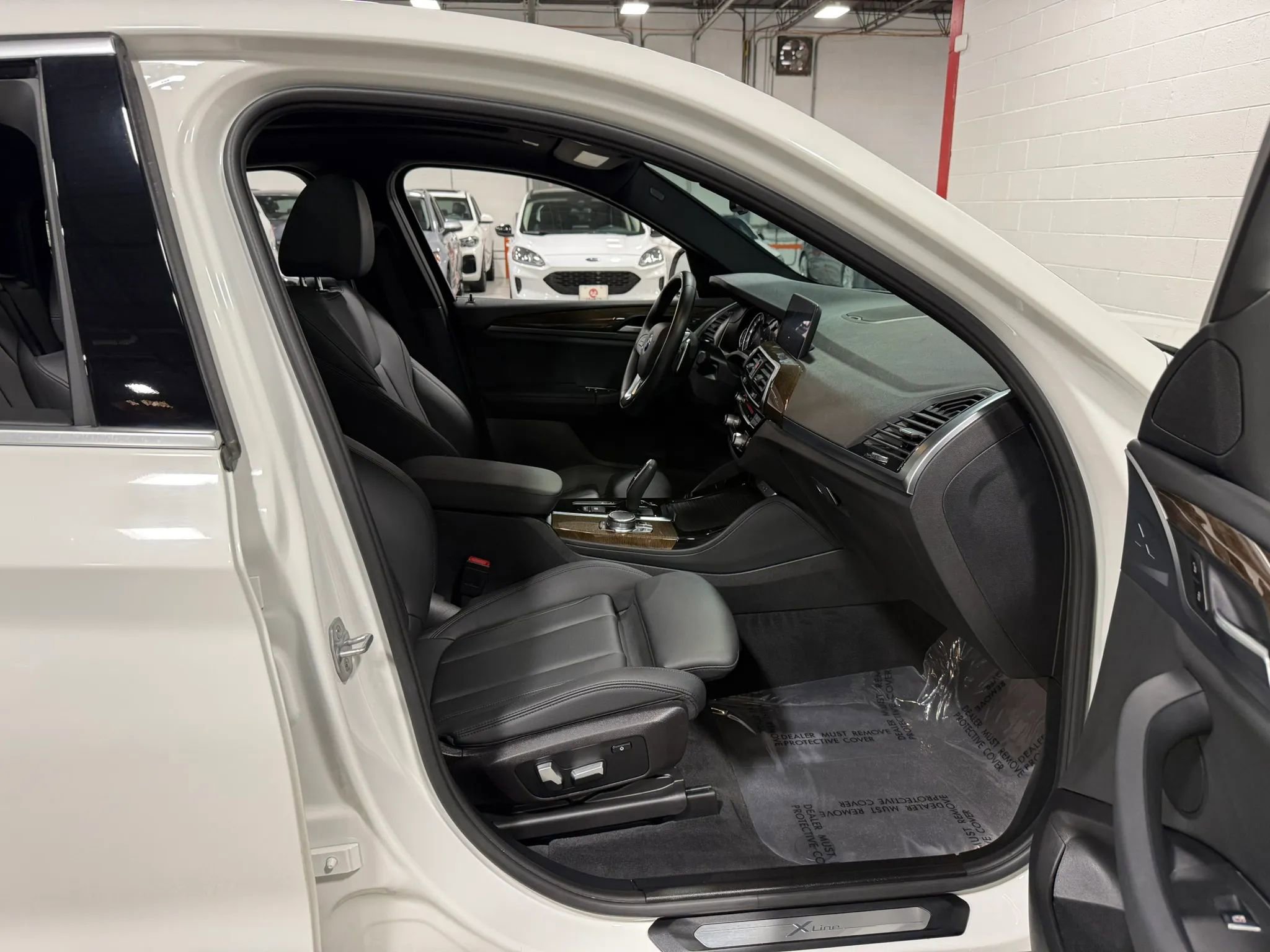 Used 2019 BMW X4 xDrive30i AWD/4WD image 50