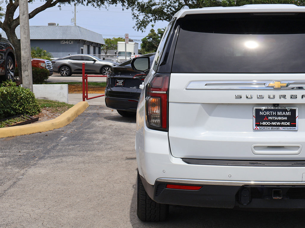 Used 2024 Chevrolet Suburban LT AWD/4WD image 18