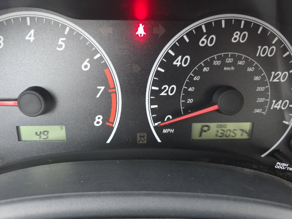 Used 2012 Toyota Corolla LE image 13