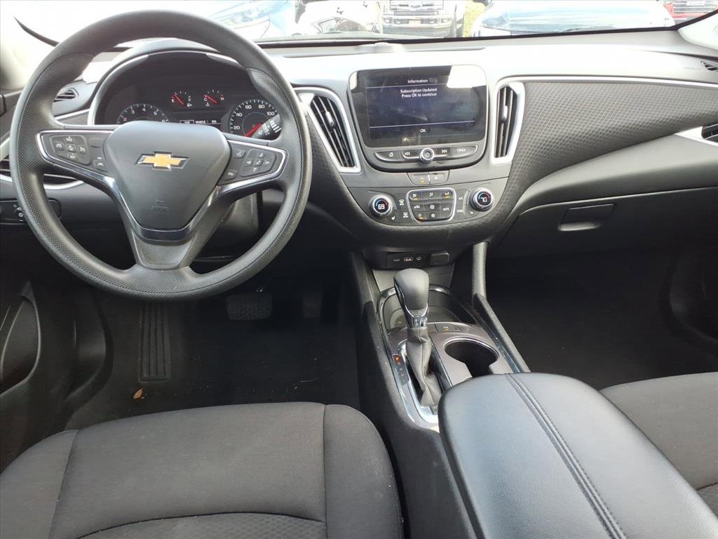 Used 2024 Chevrolet Malibu LT image 8