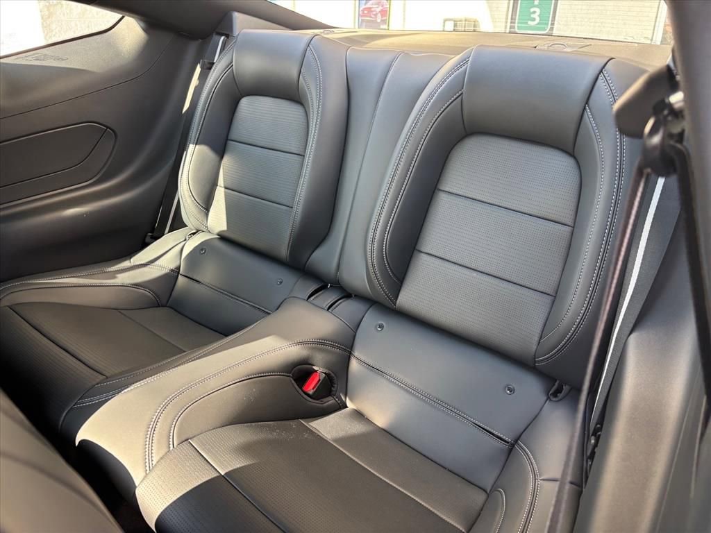 Used 2025 Ford Mustang GT Premium image 10