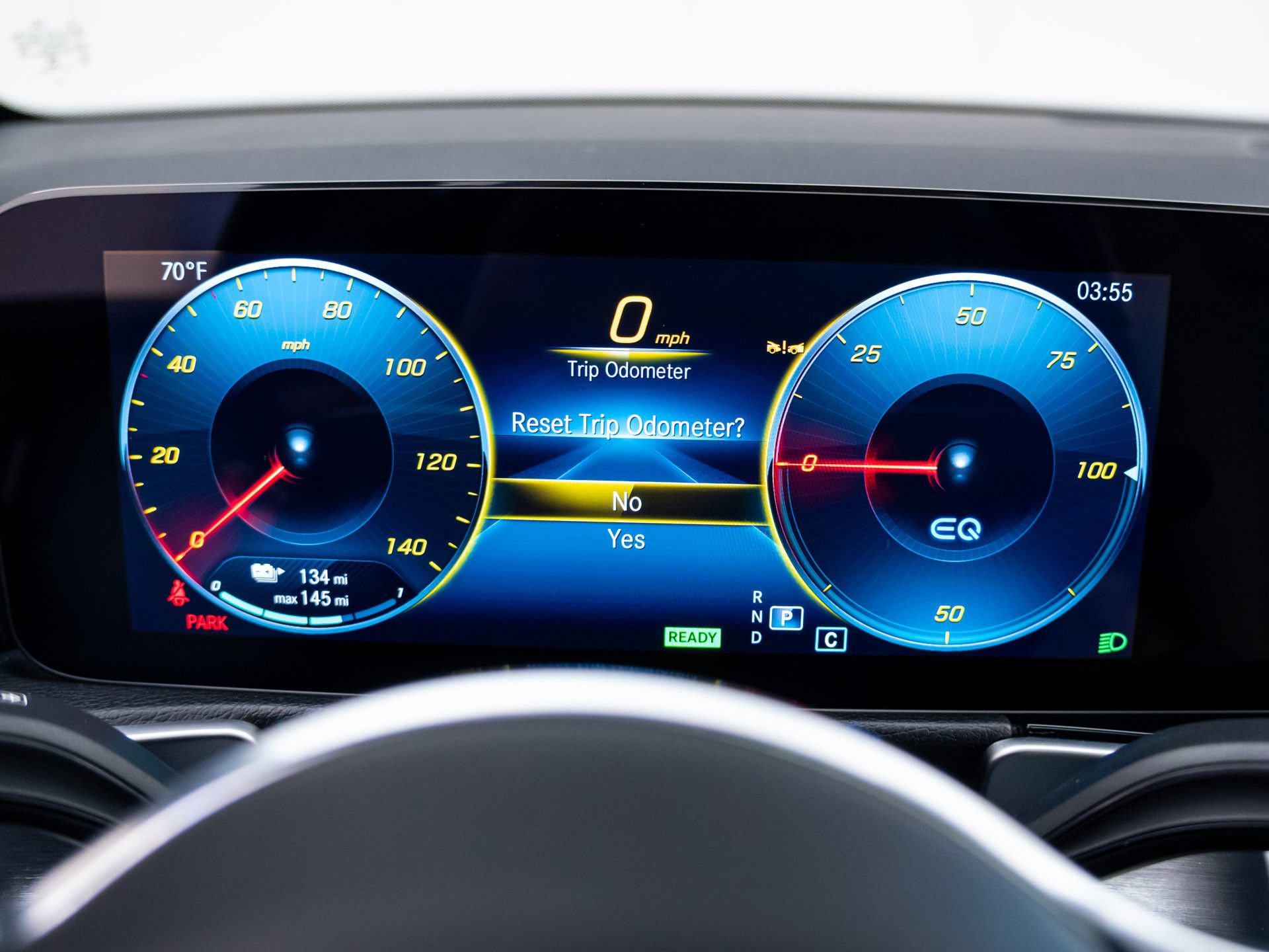 Used 2023 Mercedes-Benz EQB 350 4MATIC SUV image 23