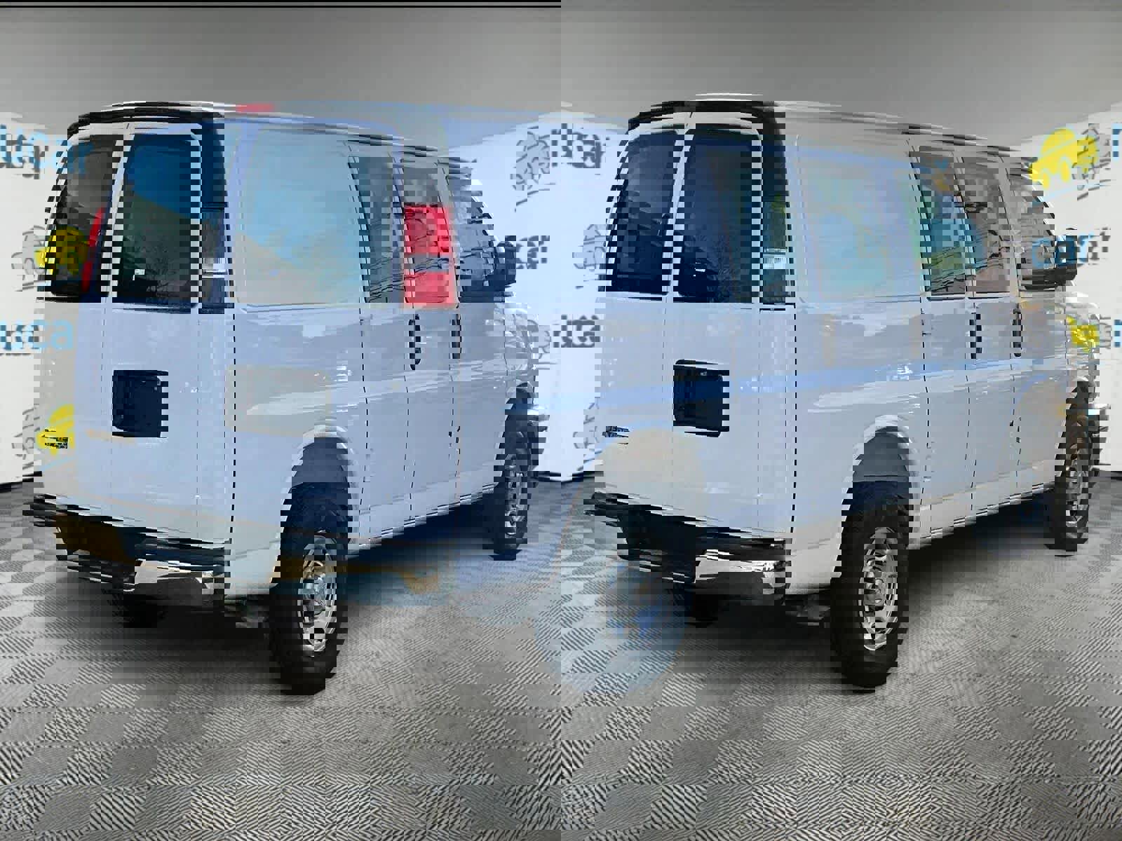 New 2025 Chevrolet Express 2500 w/ Driver Convenience Package image 7