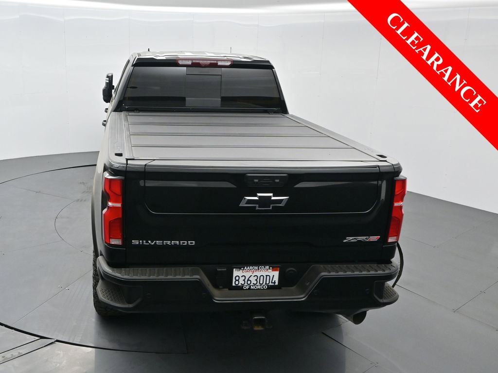 Used 2025 Chevrolet Silverado 2500 ZR2 w/ Technology Package image 56