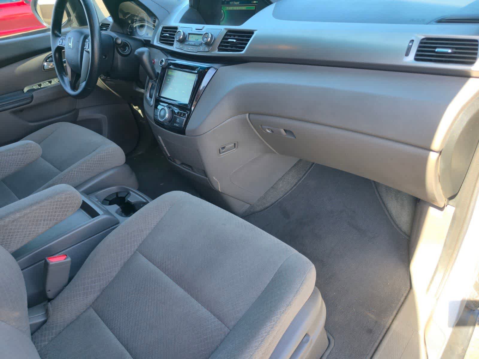Used 2016 Honda Odyssey EX image 17