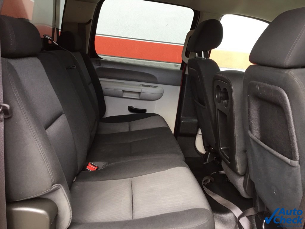 Used 2013 Chevrolet Silverado 3500 W/T w/ Snow Plow Prep Package image 35