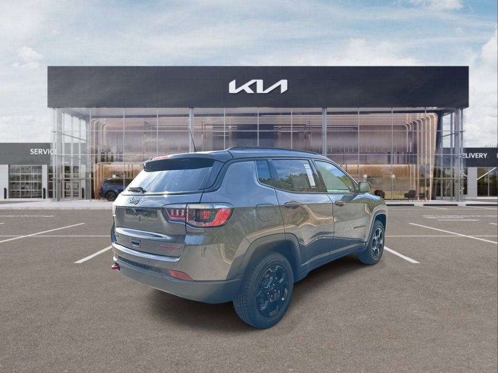 Used 2023 Jeep Compass Trailhawk image 8