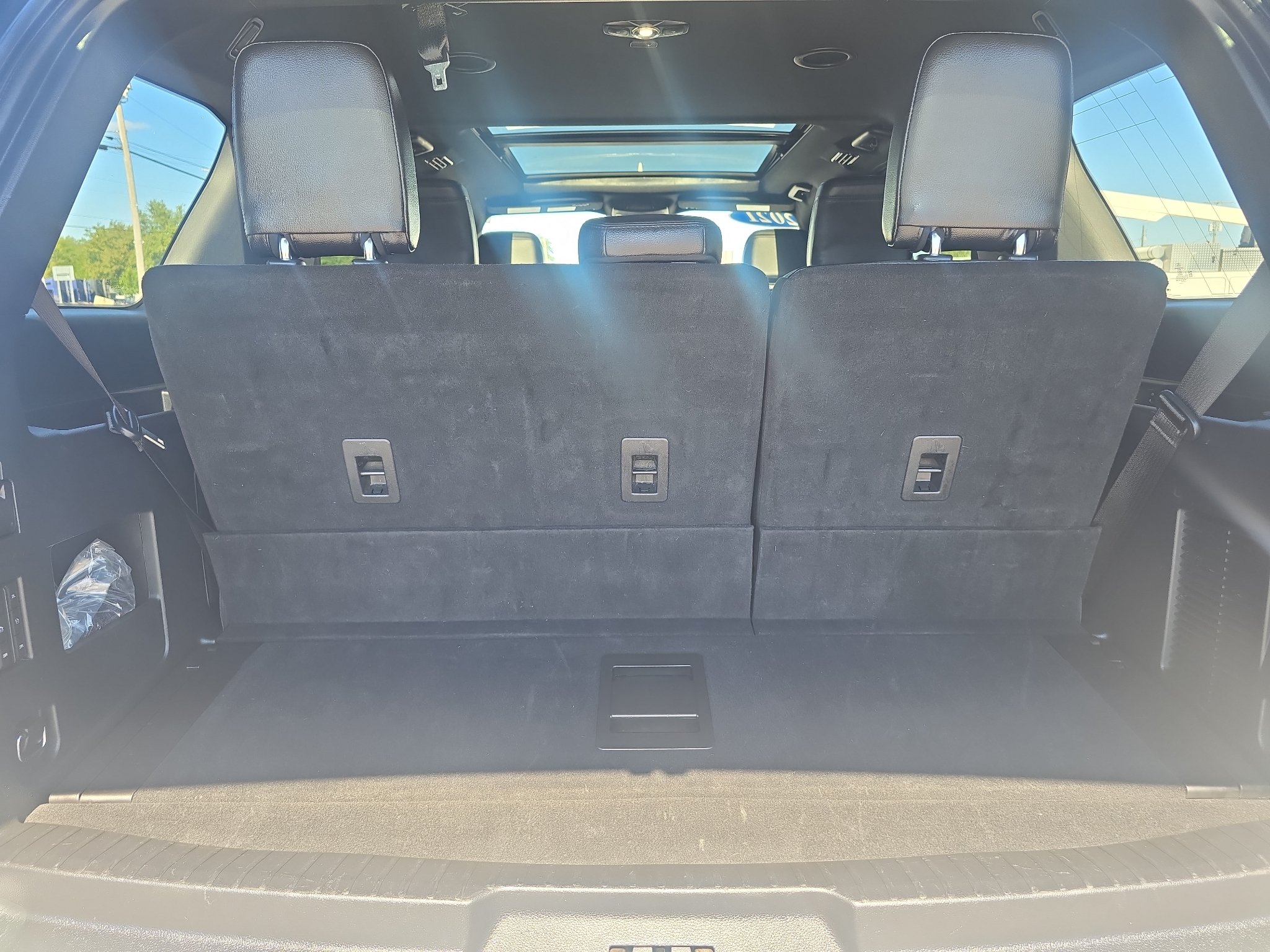 Used 2021 Ford Expedition Limited AWD/4WD image 11