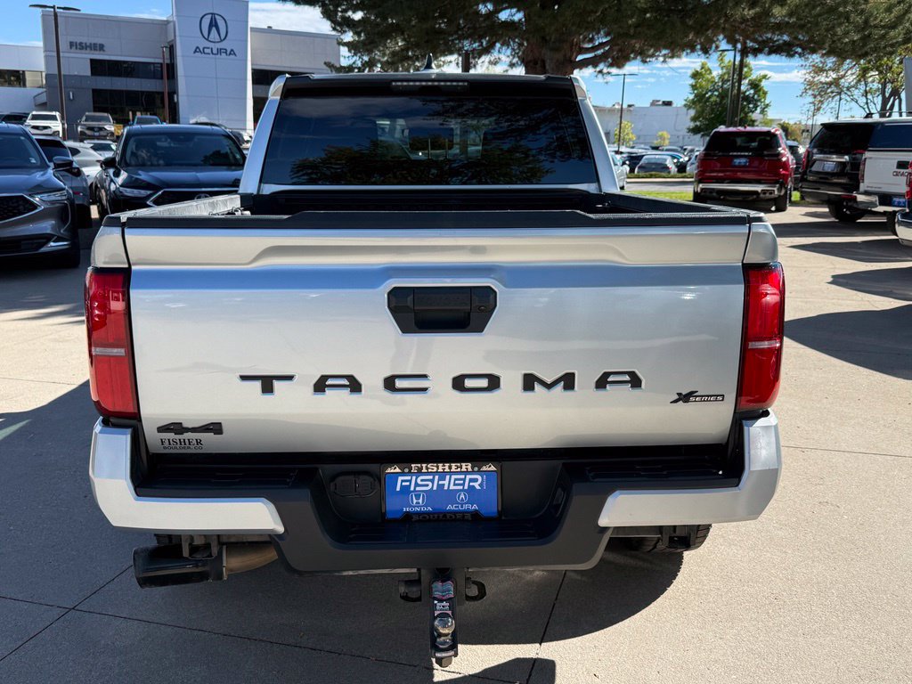Used 2024 Toyota Tacoma SR5 AWD/4WD image 5