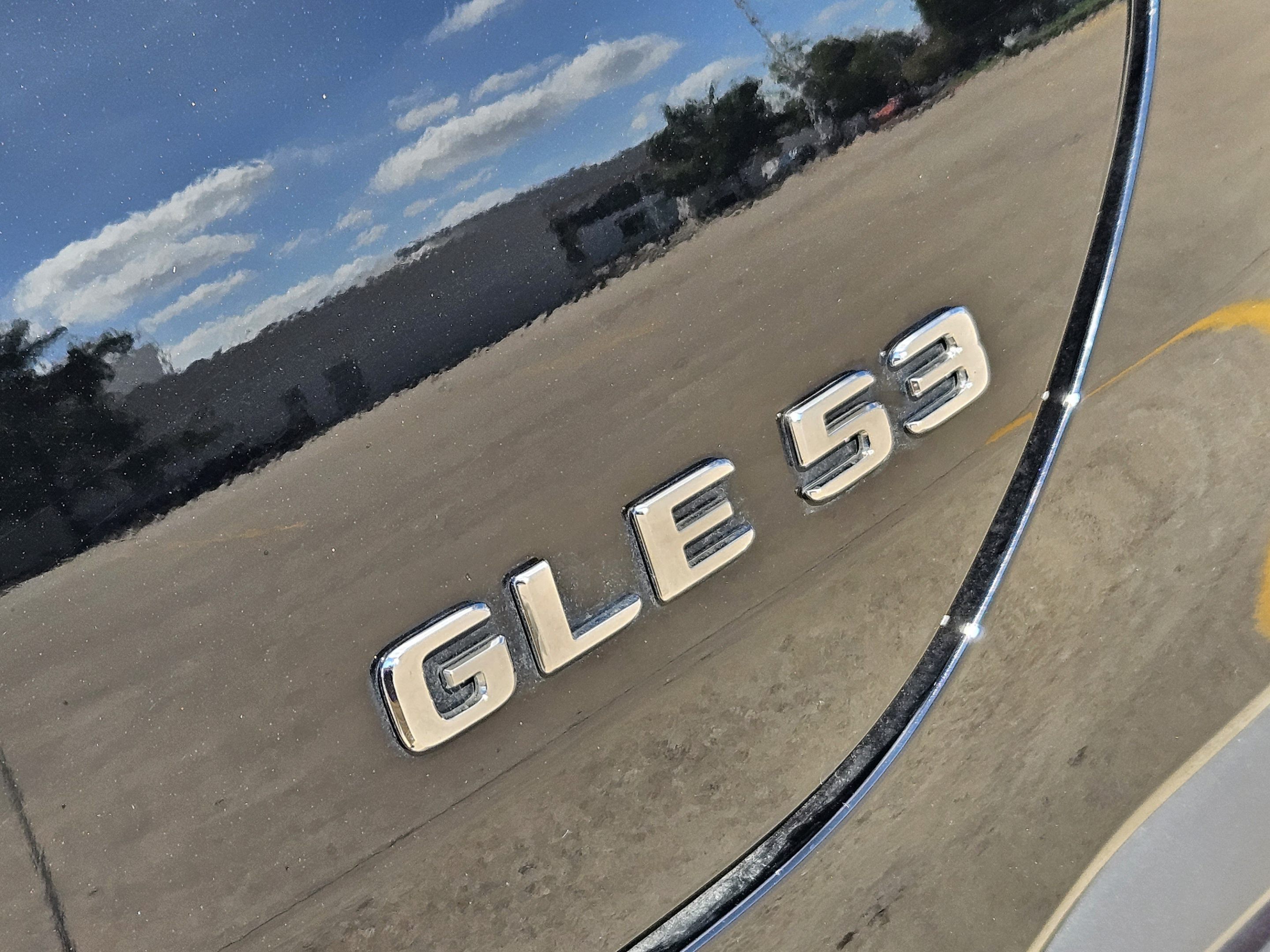Used 2025 Mercedes-Benz GLE 53 AMG 4MATIC Coupe image 9