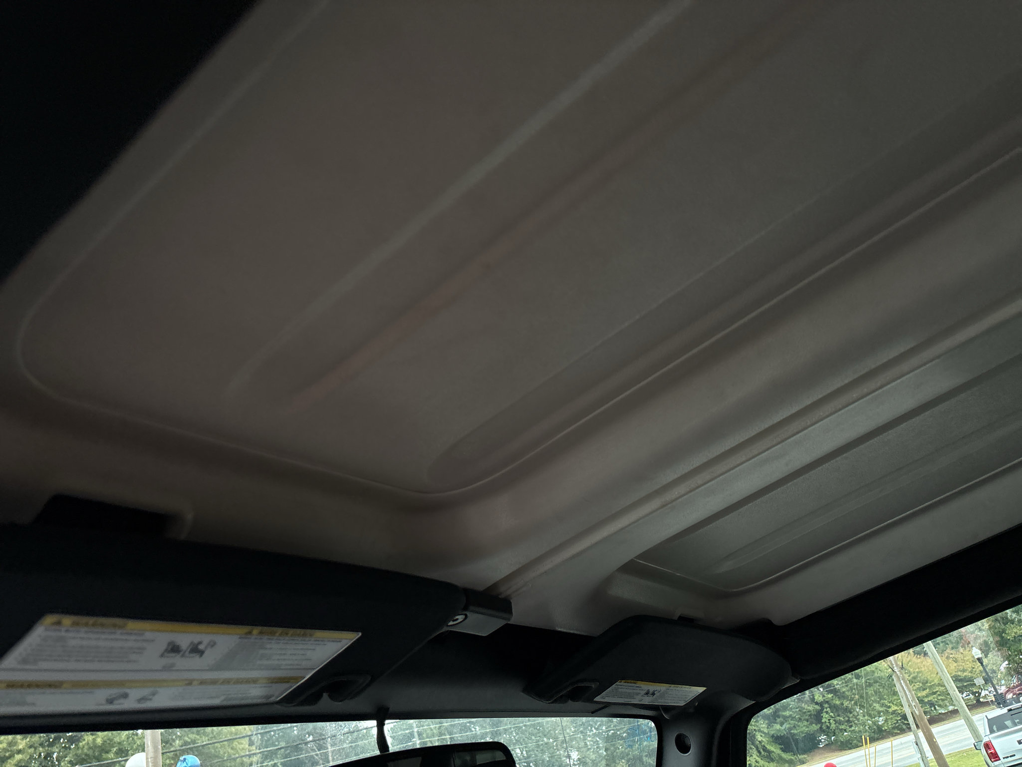 Used 2018 Jeep Wrangler Rubicon AWD/4WD image 14