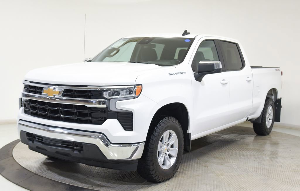 Used 2025 Chevrolet Silverado 1500 LT w/ Work Truck Package image 6