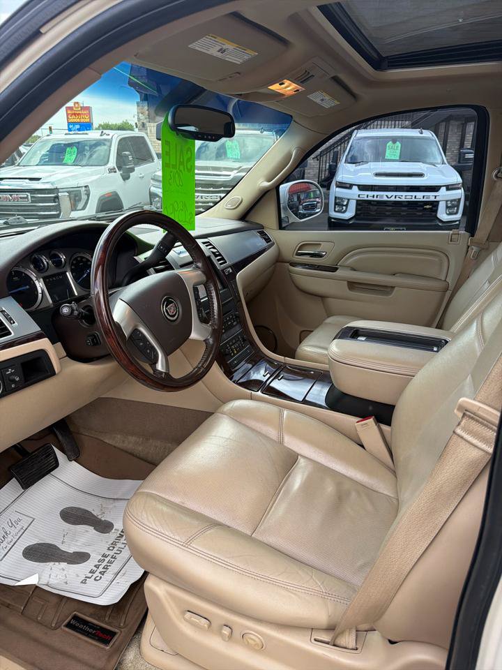 Used 2013 Cadillac Escalade ESV Premium AWD/4WD image 10