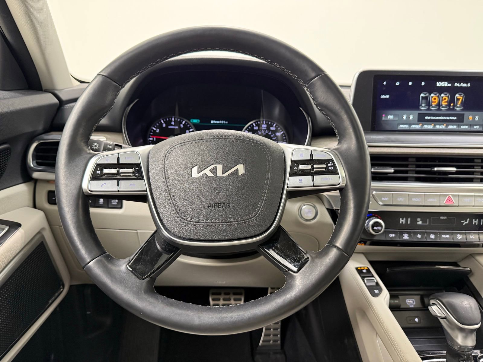 Used 2022 Kia Telluride SX w/ Towing Package image 23