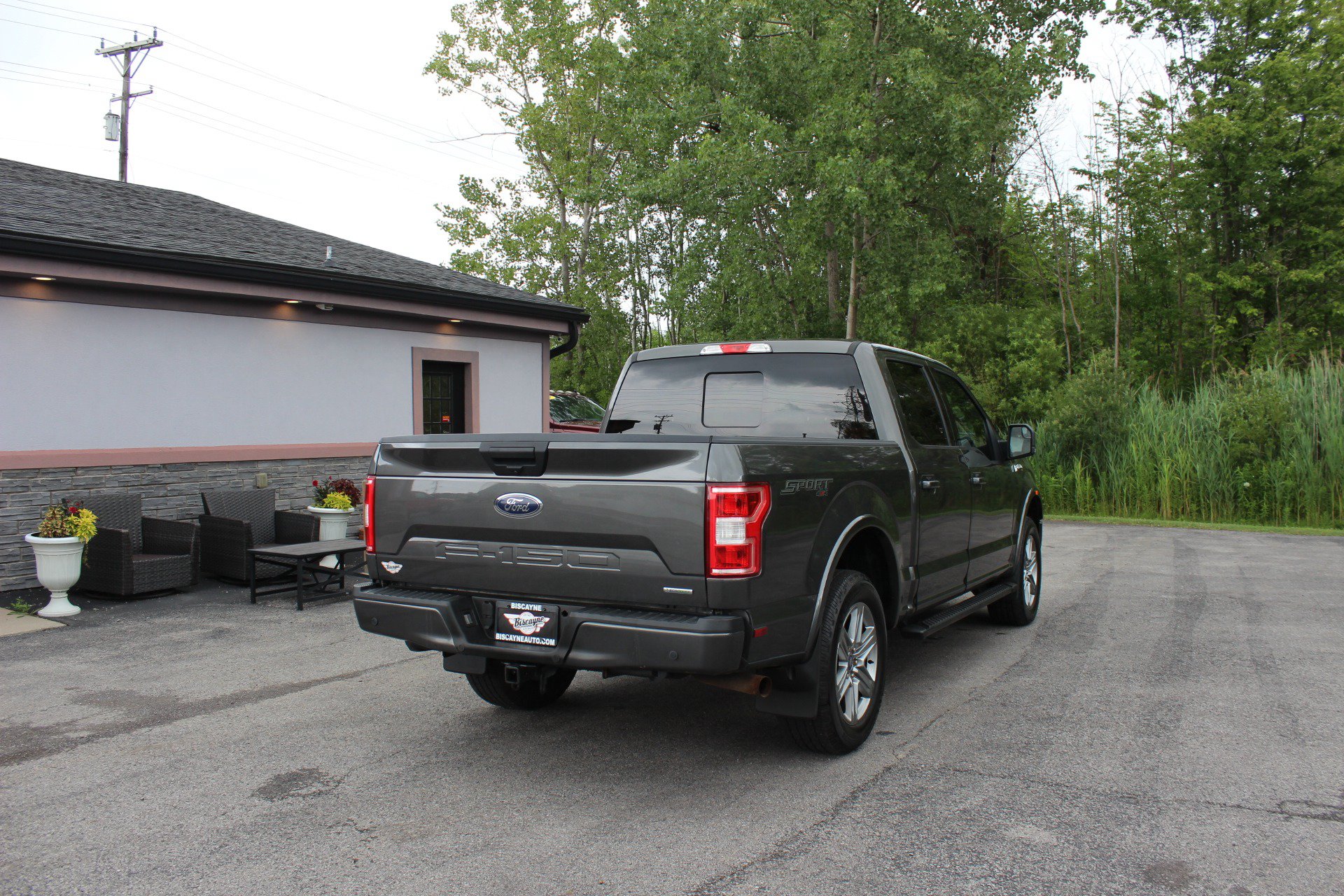 Used 2018 Ford F150 XLT w/ Equipment Group 302A Luxury AWD/4WD image 5