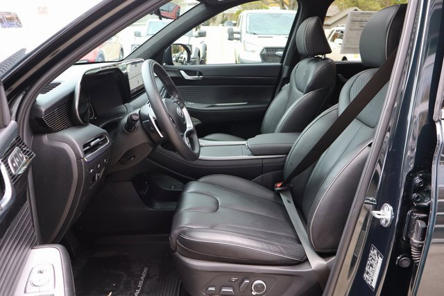 Used 2025 Hyundai Palisade Calligraphy image 21