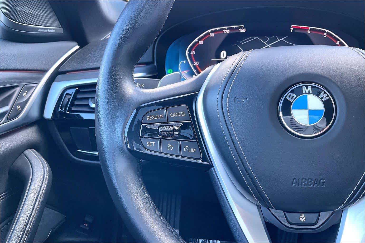 Used 2023 BMW 530i xDrive w/ Premium Package AWD/4WD image 23