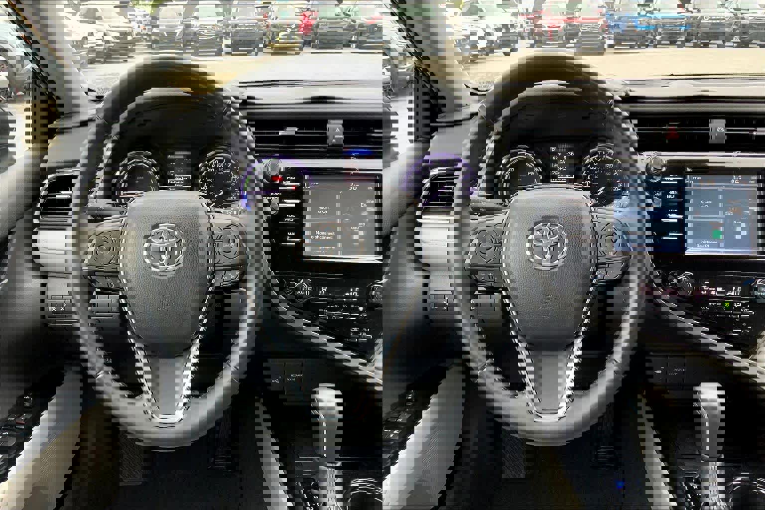 Used 2019 Toyota Camry SE image 5