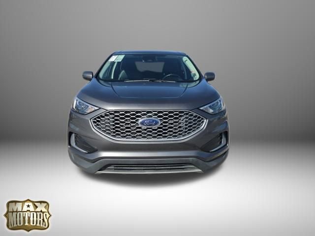 Used 2023 Ford Edge SEL image 3