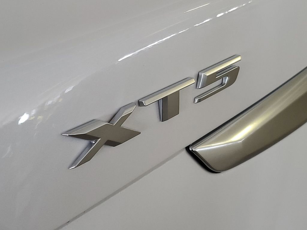 New 2026 Cadillac XT5 Premium Luxury FWD image 6