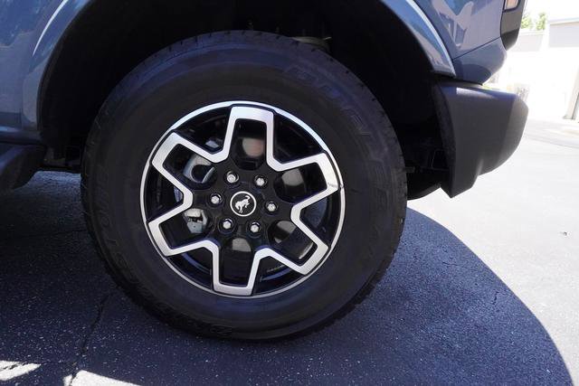 Used 2025 Ford Bronco Outer Banks AWD/4WD image 39